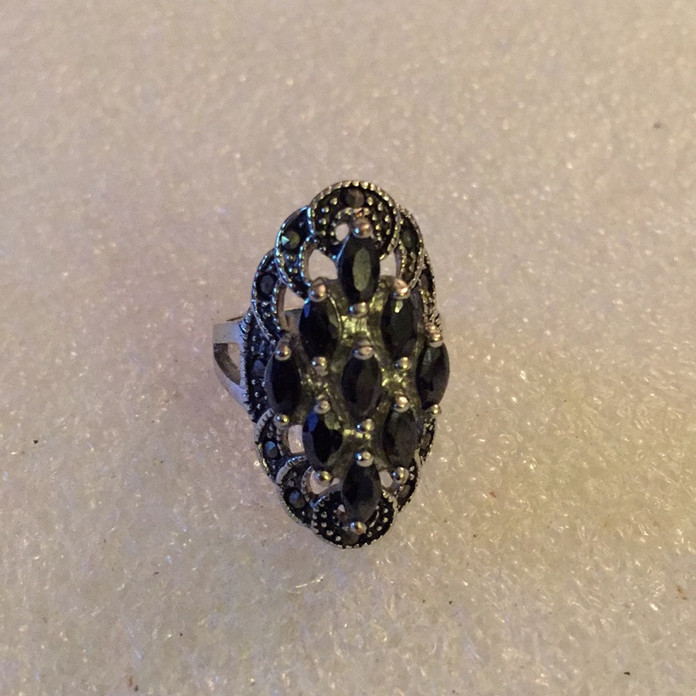 Black onyx marcasite ring